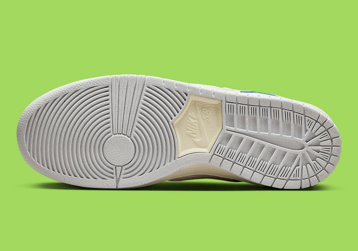 Nike SB Dunk Low Pro Fly Streetwear