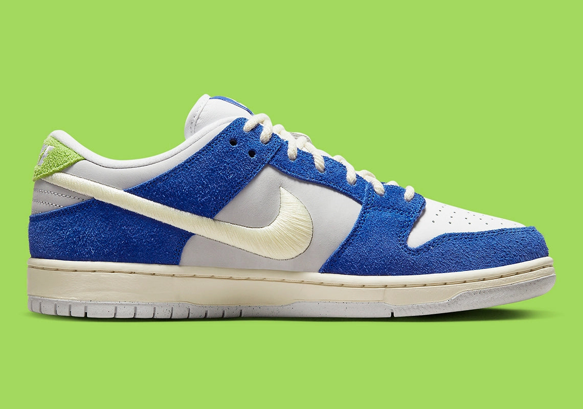 Nike SB Dunk Low Pro Fly Streetwear