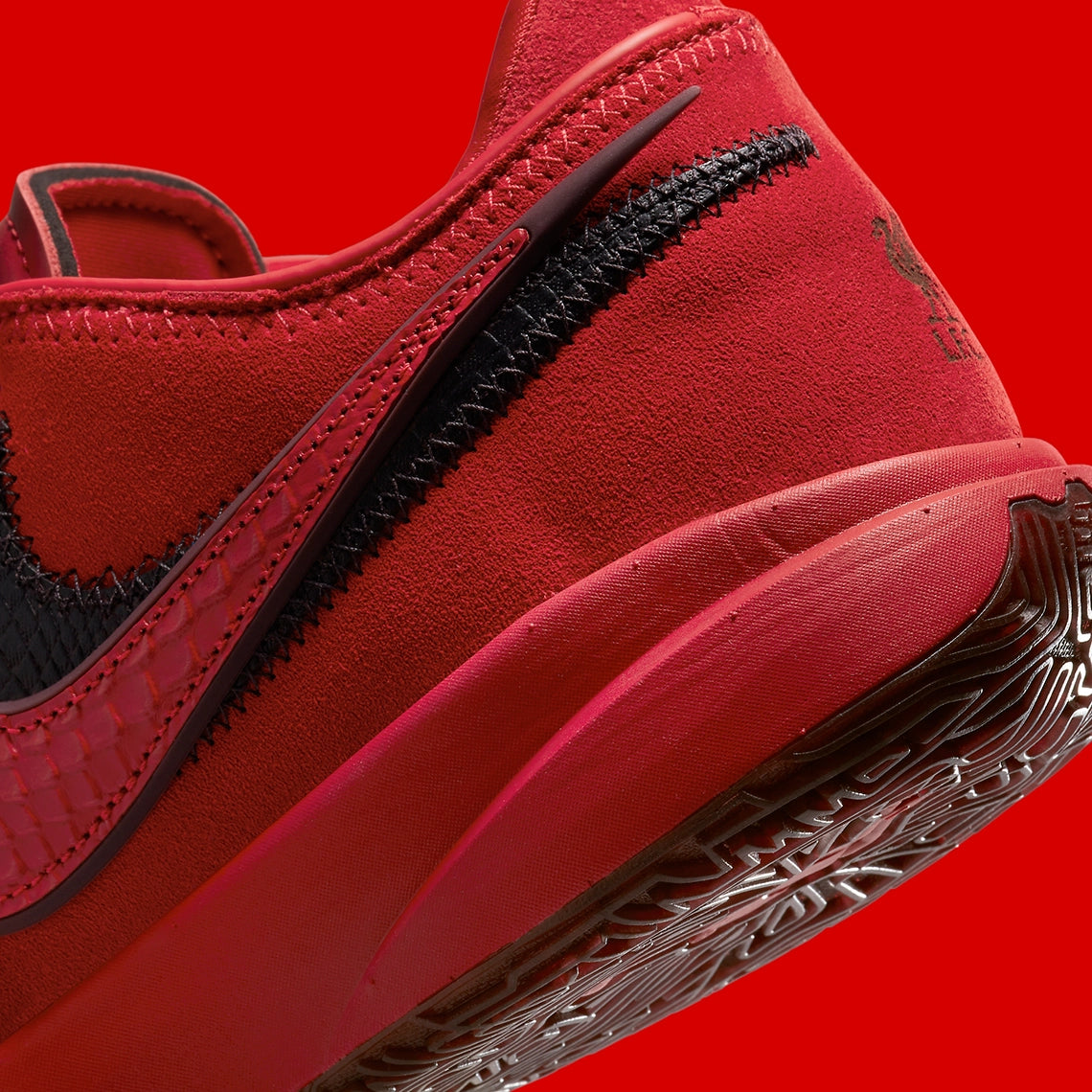 Nike LeBron 20 Liverpool