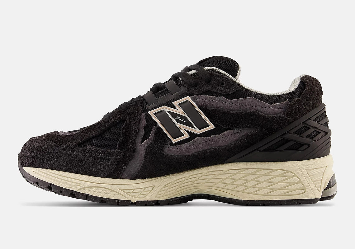 New Balance 1906D Protection Pack Black