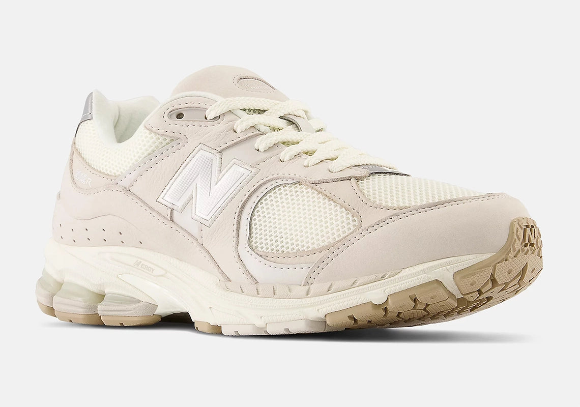 New Balance 2002R White Ivory