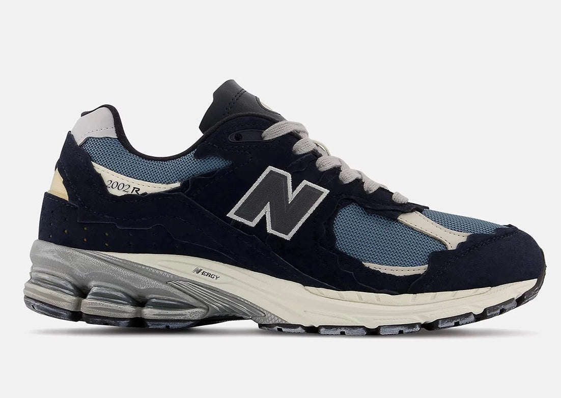 New Balance 2002R Protection Pack Dark Navy
