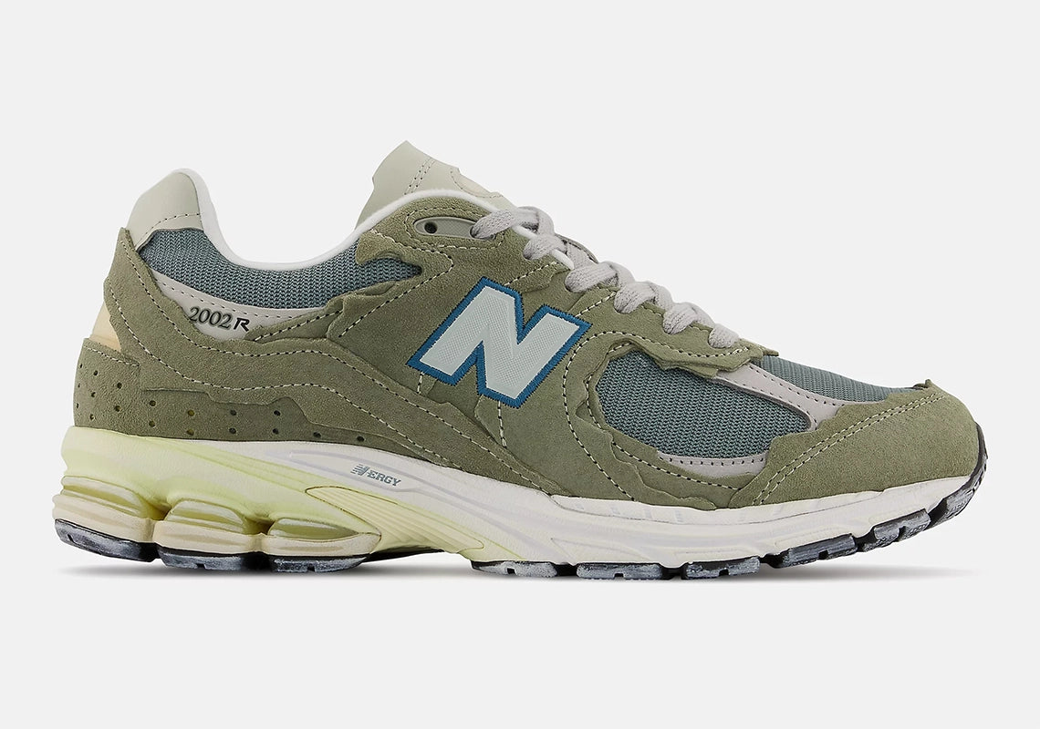 New Balance 2002R Protection Pack Mirage Grey