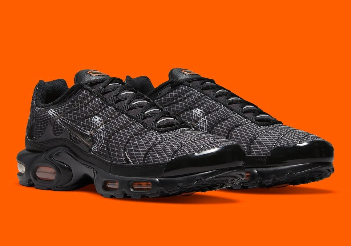 Nike Air Max Plus 3D Swoosh Black