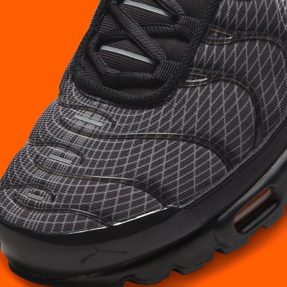 Nike Air Max Plus 3D Swoosh Black