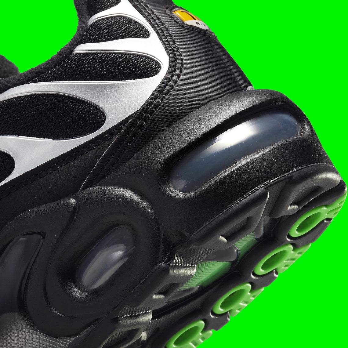 Nike Air Max Plus Black Silver Green Strike