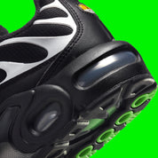 Nike Air Max Plus Black Silver Green Strike