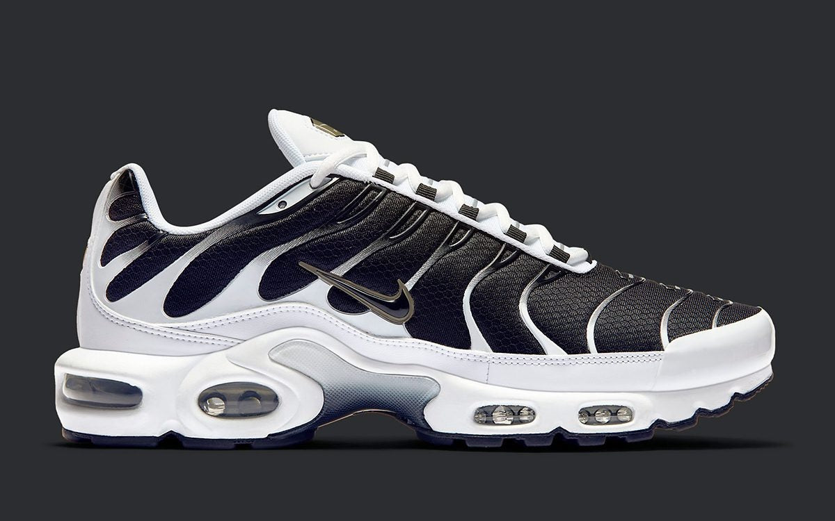 Nike Air Max Plus White Black Metallic Pewter