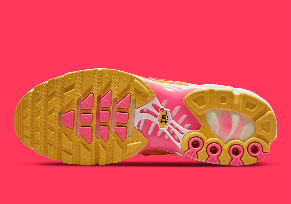 Nike Air Max Plus White Orange Pink