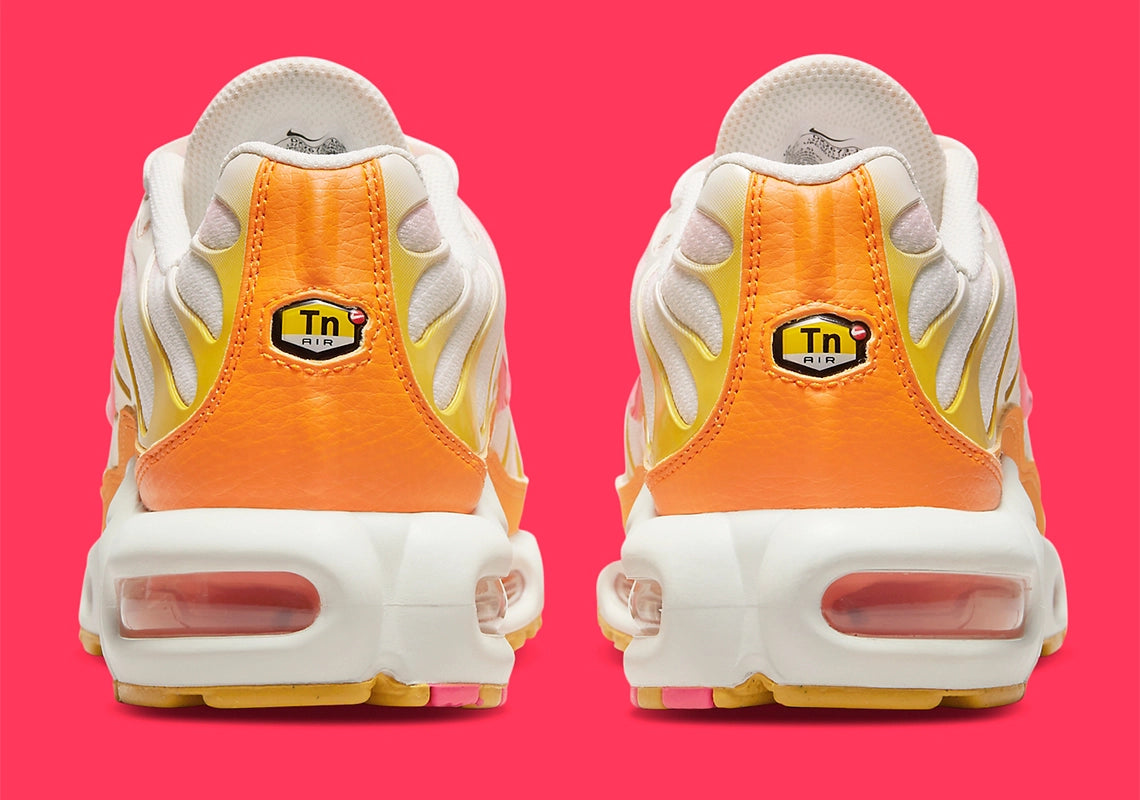 Nike Air Max Plus White Orange Pink