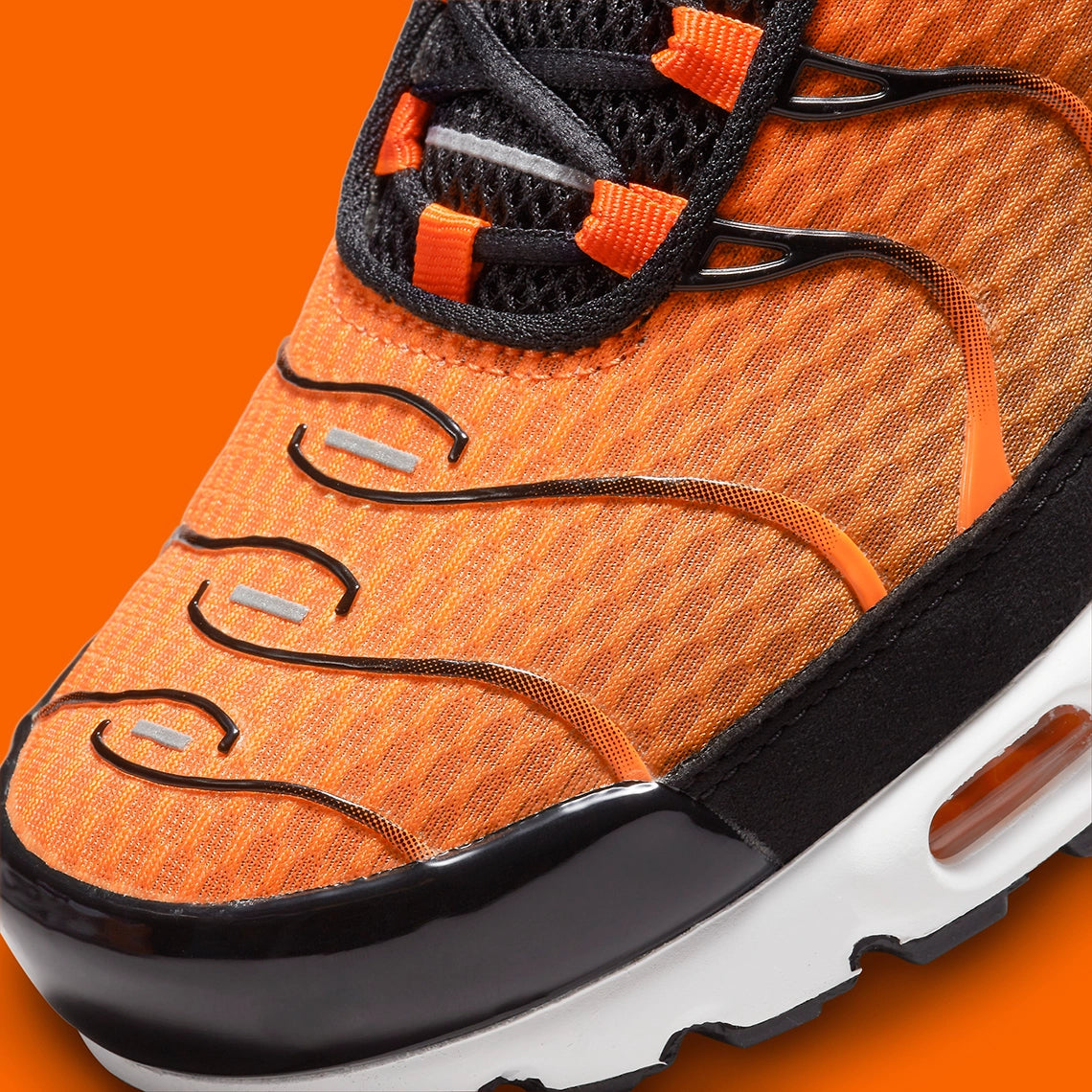 Nike Air Max Plus Safety Orange Black