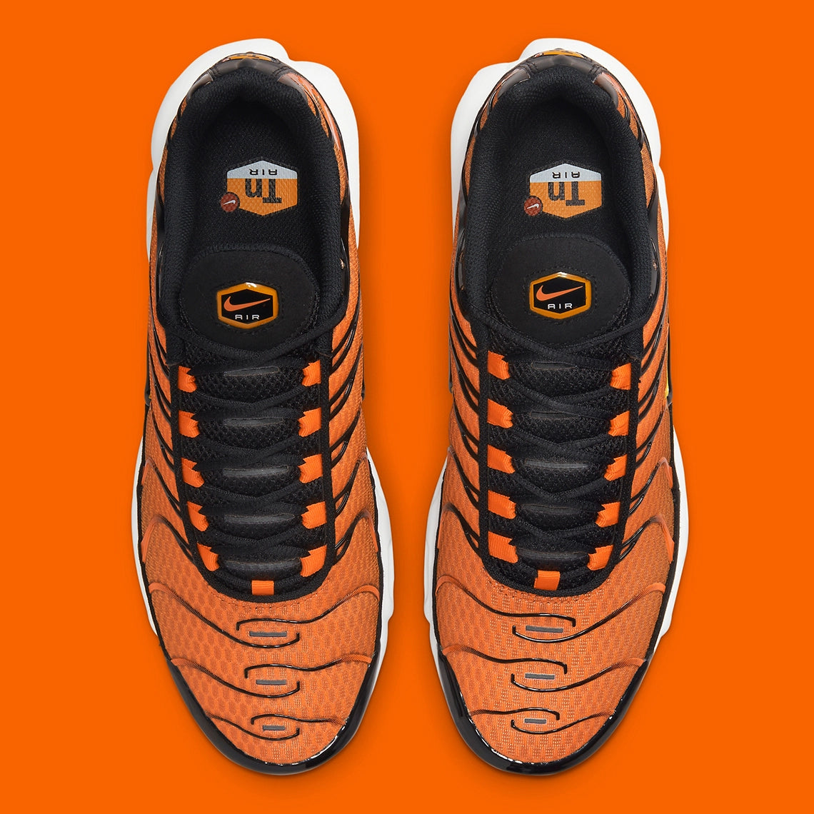 Nike Air Max Plus Safety Orange Black