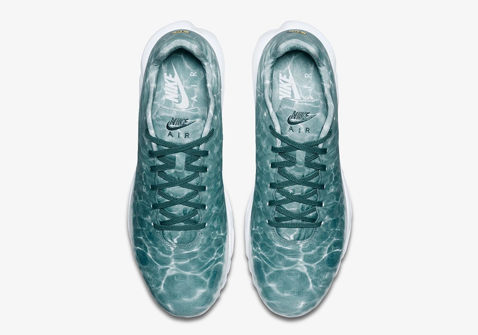 Air max plus outlet swimming pool