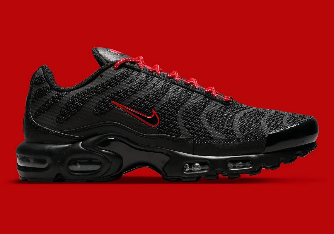 Nike Air Max Plus Black Red Reflective – GlobalSneakers