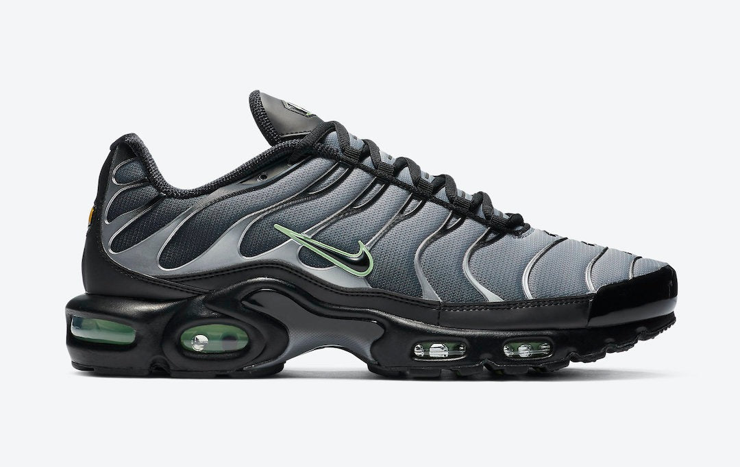 Nike Air Max Plus Black Particle Grey Vapour Green