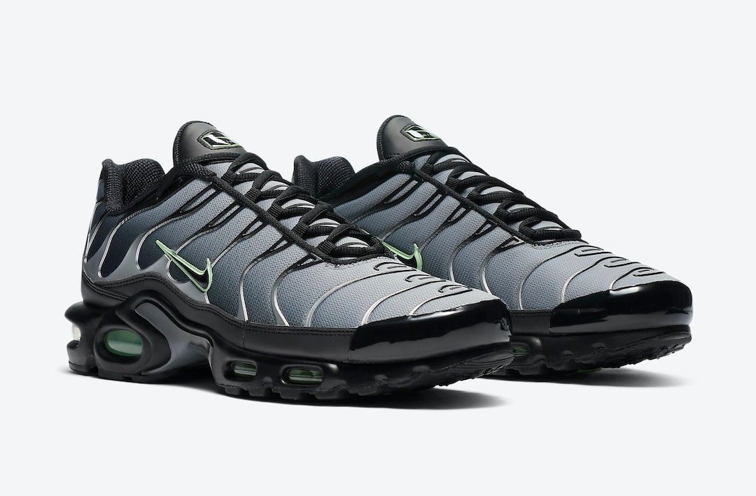 Nike Air Max Plus Black Particle Grey Vapour Green