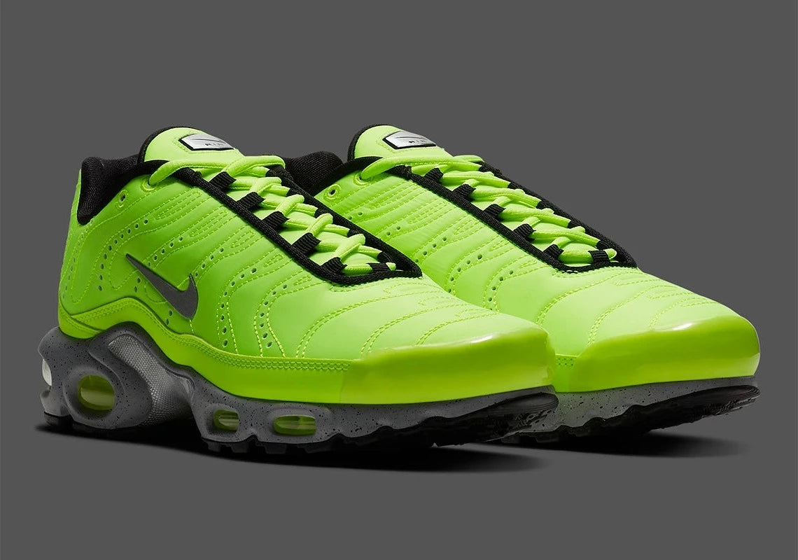 Nike Air Max Plus Full Volt