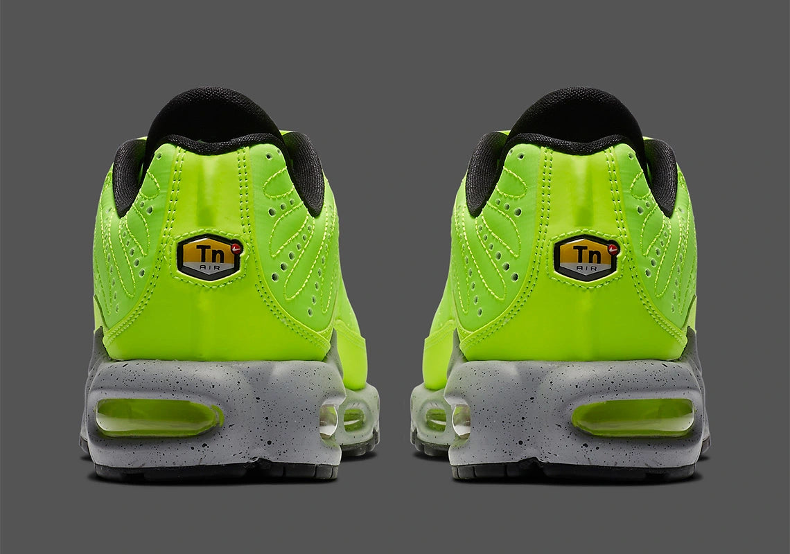 Nike Air Max Plus Full Volt