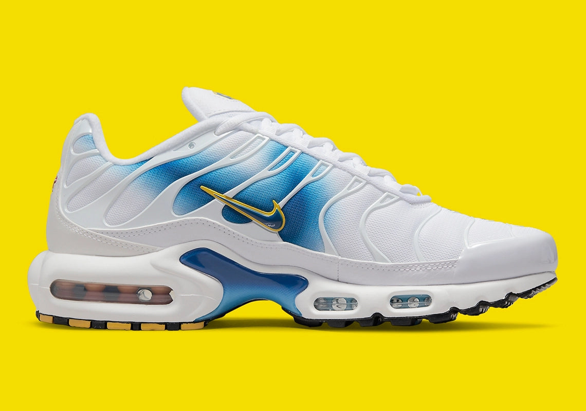 Nike Air Max Plus Spray Paint Swoosh White Blue