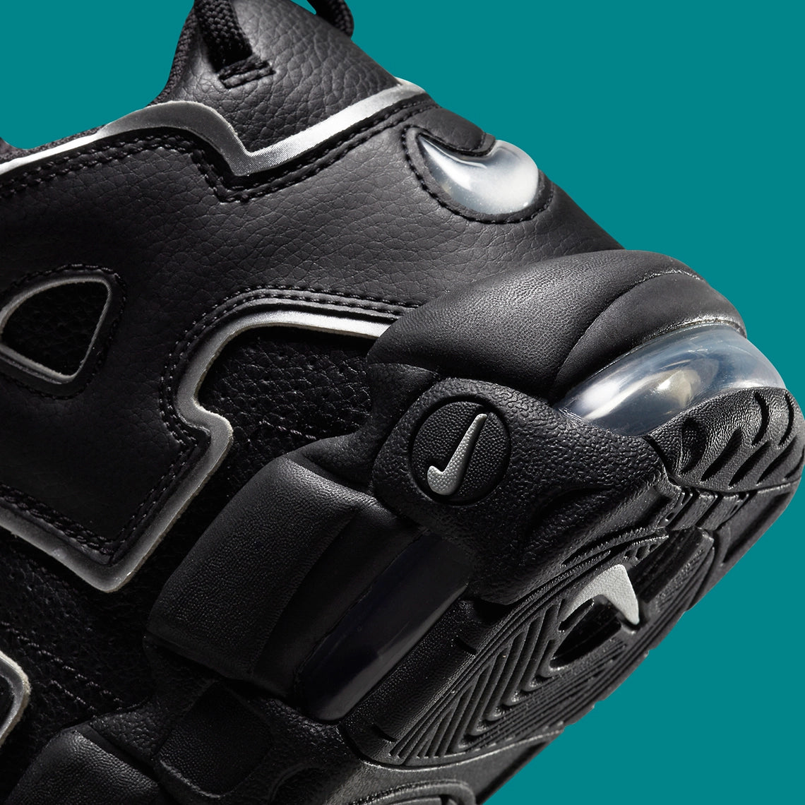 Nike Air More Uptempo Black Silver