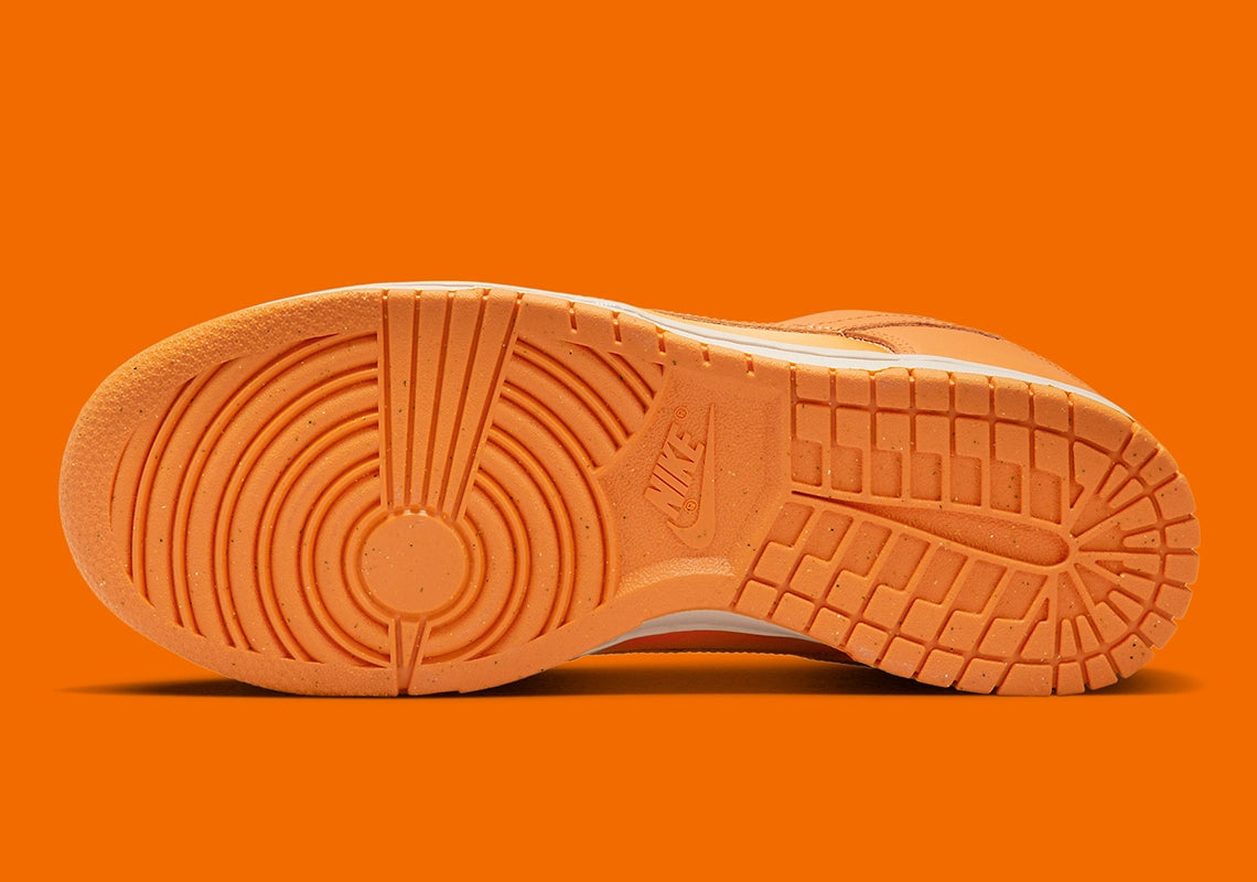 Nike Dunk Low Magma Orange