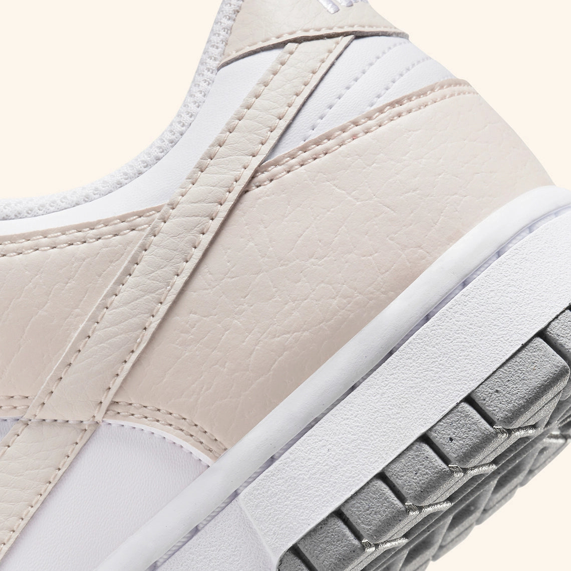 Nike Dunk Low Next Nature White Light Orewood Brown