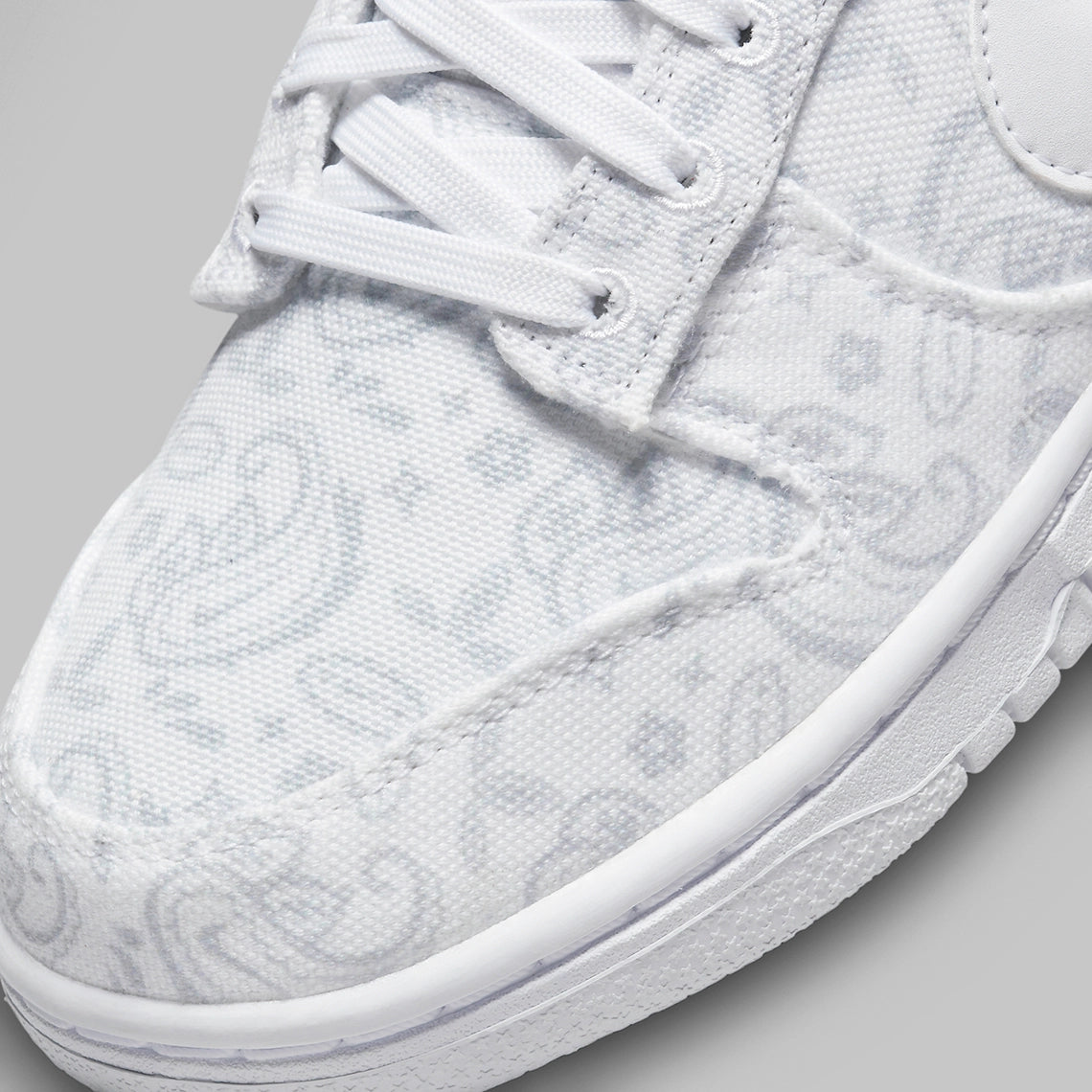 Nike Dunk Low White Paisley