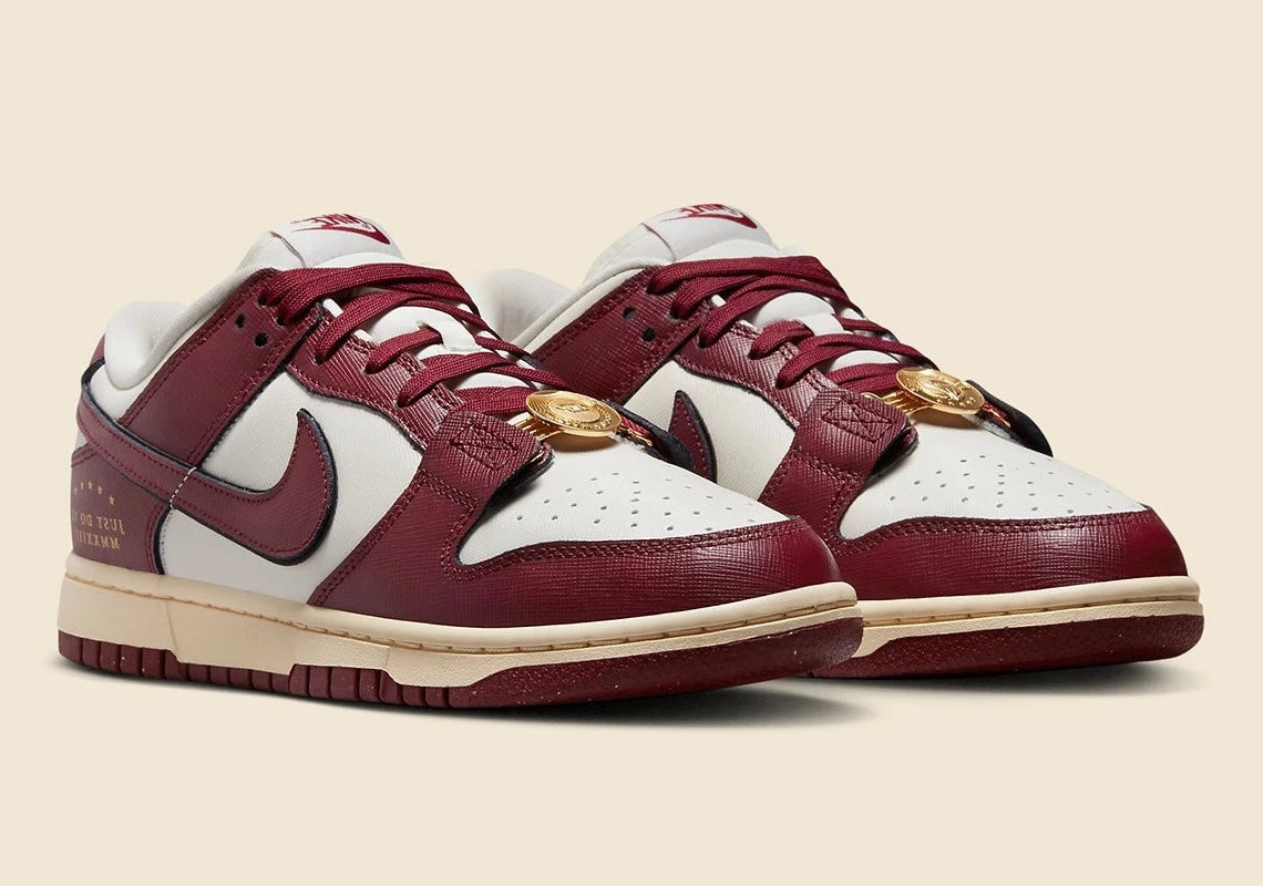 Nike Dunk Low SE Just Do It Sail Team Red