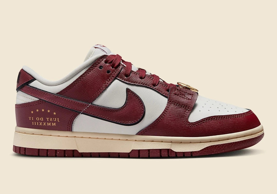 Nike Dunk Low SE Just Do It Sail Team Red
