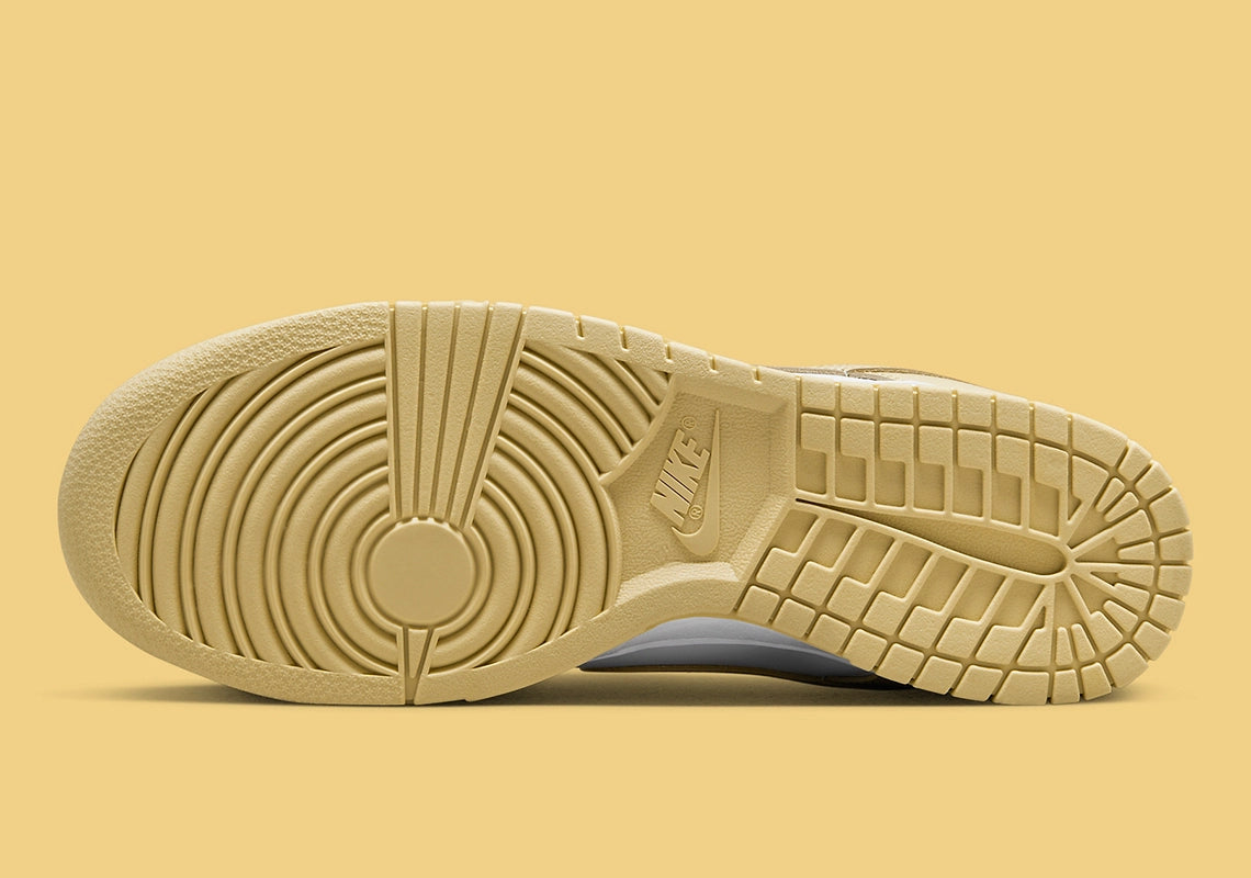 Nike Dunk Low Team Gold