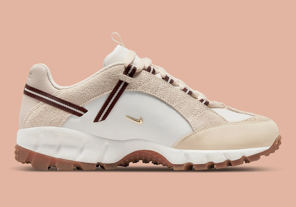 Nike Air Humara LX Jacquemus Light Bone Gold