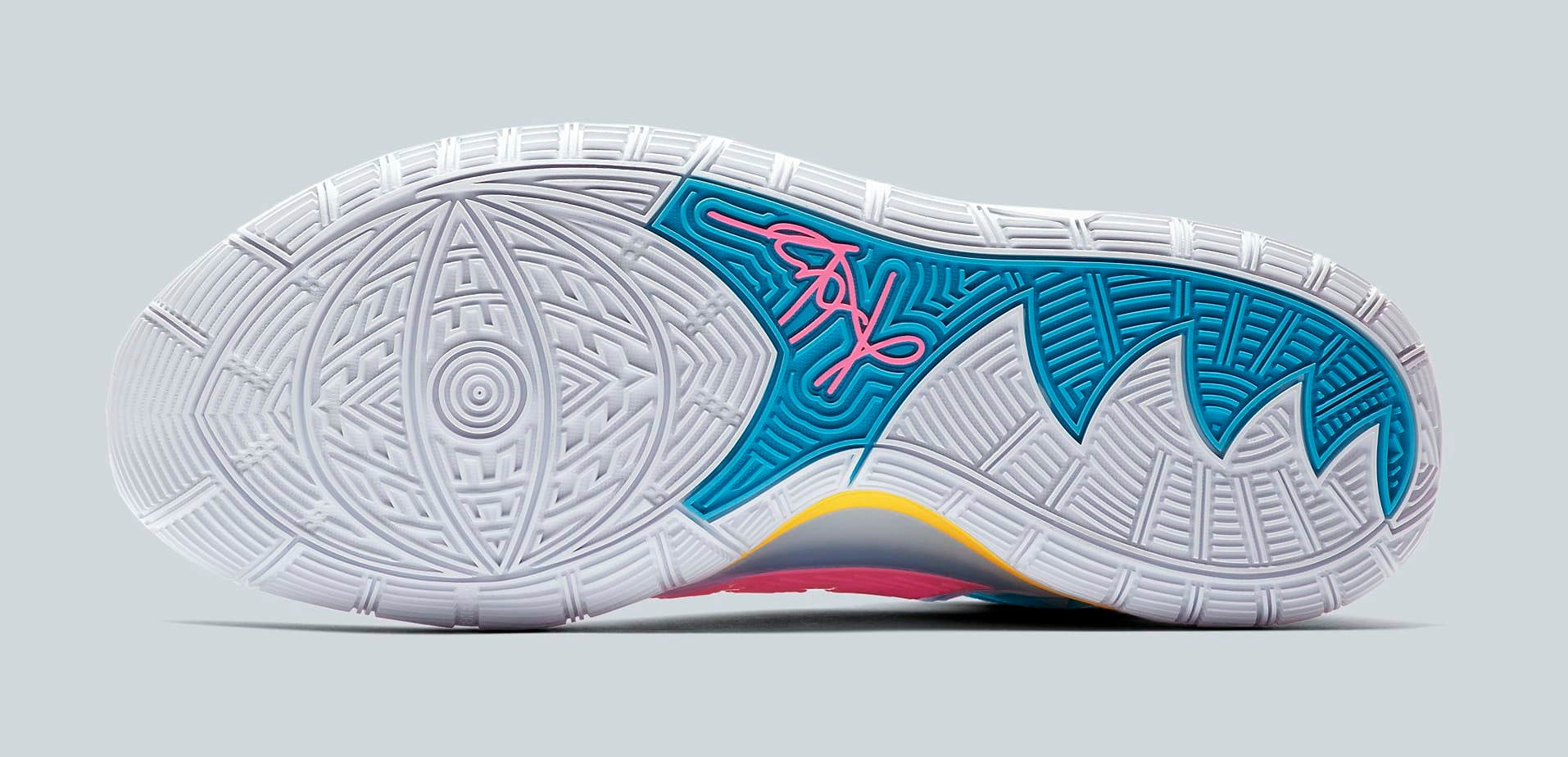 Nike Kyrie 6 90s