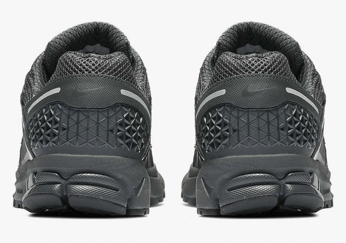 Nike Zoom Vomero 5 Anthracite