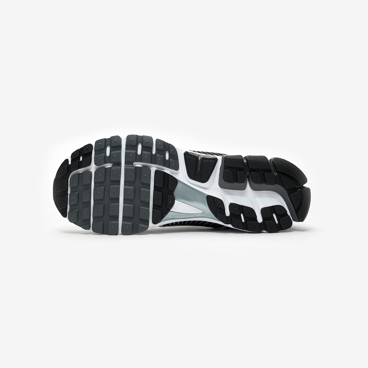 Nike Zoom Vomero 5 Dark Grey Black White