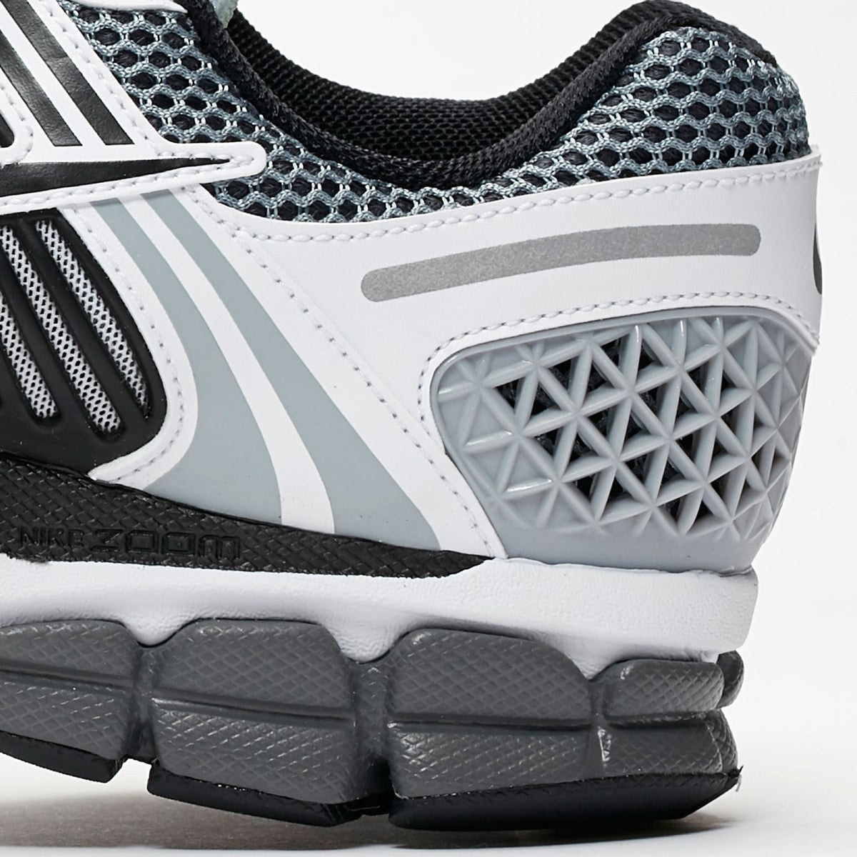 Nike Zoom Vomero 5 Dark Grey Black White